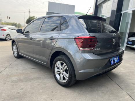 VOLKSWAGEN Polo Hatch 1.0 12V 4P 200 TSI  COMFORTLINE AUTOMTICO, Foto 4