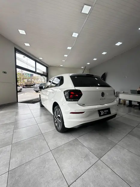 VOLKSWAGEN Polo Hatch 1.0 4P 170 TSI HIGHLINE AUTOMTICO, Foto 4