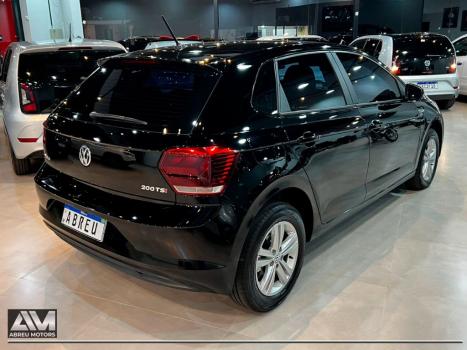 VOLKSWAGEN Polo Hatch 1.0 12V 4P 200 TSI COMFORTLINE, Foto 4