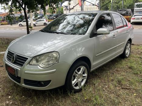 VOLKSWAGEN Polo Sedan 1.6 4P CONFORTLINE, Foto 2