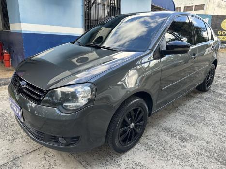 VOLKSWAGEN Polo Sedan 1.6 4P CONFORTLINE, Foto 1