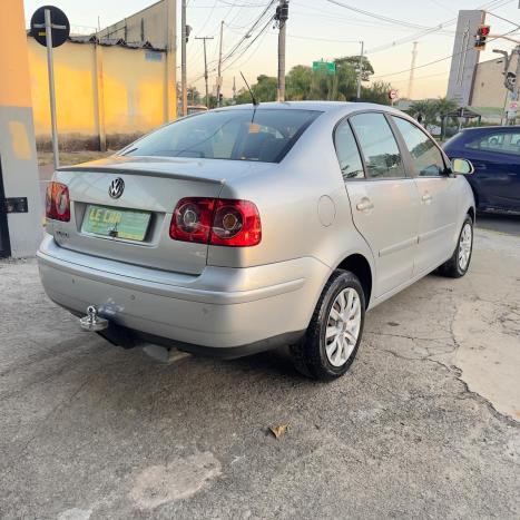 VOLKSWAGEN Polo Sedan 1.8 MI 4P CLASSIC, Foto 4