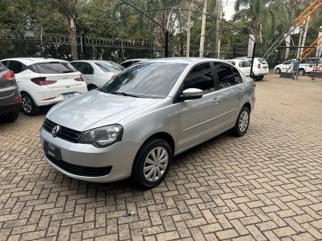 VOLKSWAGEN Polo Sedan 1.6 4P CONFORTLINE, Foto 2