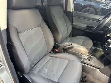 VOLKSWAGEN Polo Sedan 1.6 4P COMFORTLINE FLEX, Foto 8