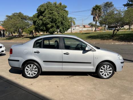 VOLKSWAGEN Polo Sedan 1.6 4P FLEX, Foto 7