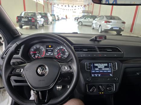 VOLKSWAGEN Saveiro 1.6 G7 CABINE DUPLA CROSS FLEX, Foto 7