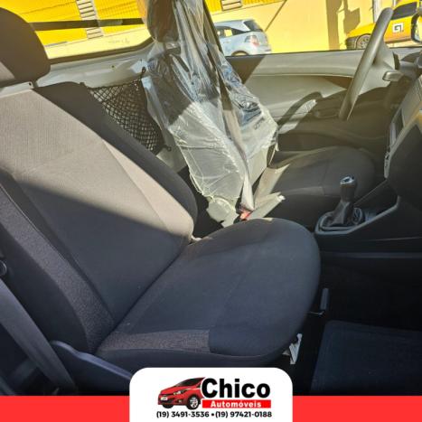 VOLKSWAGEN Saveiro 1.6 G7 CABINE SIMPLES ROBUST FLEX, Foto 8