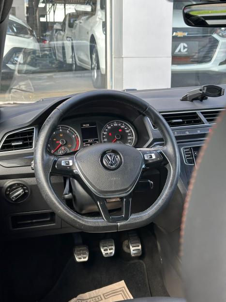 VOLKSWAGEN Saveiro 1.6 16V G6 CROSS CABINE DUPLA FLEX, Foto 8
