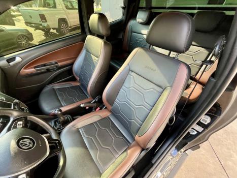VOLKSWAGEN Saveiro 1.6 G7 CABINE DUPLA CROSS FLEX, Foto 8