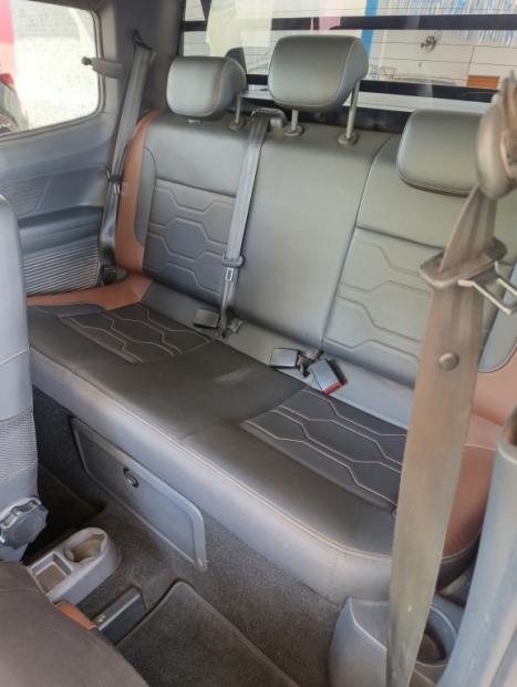 VOLKSWAGEN Saveiro 1.6 G7 CABINE DUPLA CROSS FLEX, Foto 8