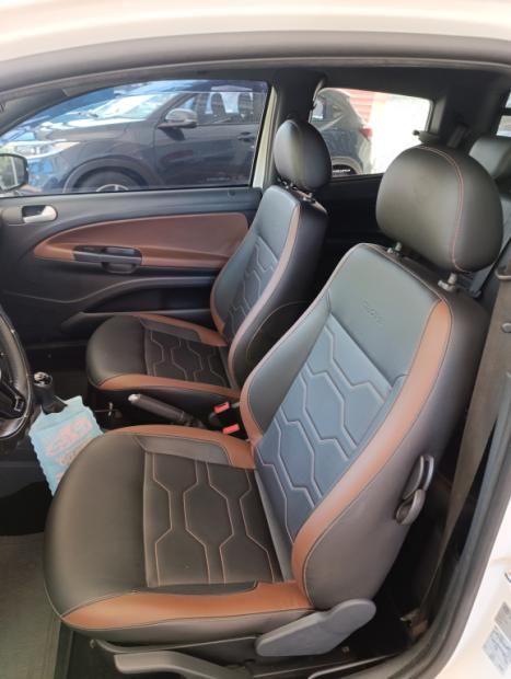 VOLKSWAGEN Saveiro 1.6 G7 CABINE DUPLA CROSS FLEX, Foto 10