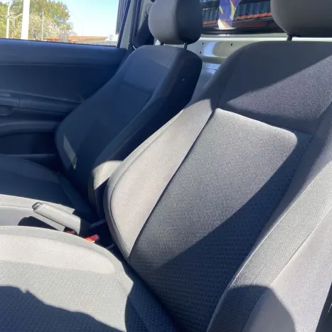 VOLKSWAGEN Saveiro 1.6 FLEX MSI ROBUST CABINE SIMPLES, Foto 6