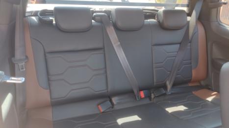 VOLKSWAGEN Saveiro 1.6 G7 CABINE DUPLA CROSS FLEX, Foto 2