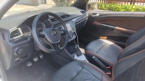 VOLKSWAGEN Saveiro 1.6 G7 CABINE DUPLA CROSS FLEX, Foto 8