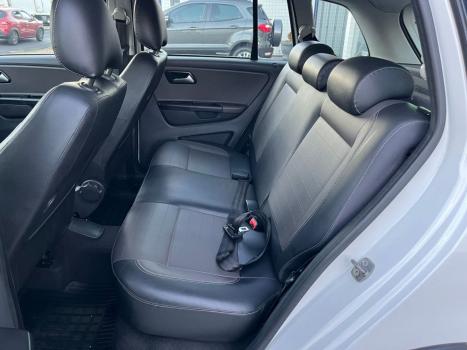 VOLKSWAGEN Space Cross 1.6 4P FLEX, Foto 12