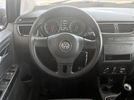 VOLKSWAGEN Space Cross 1.6 4P FLEX, Foto 12