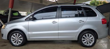 VOLKSWAGEN Space Fox 1.6 4P FLEX I-TREND, Foto 4