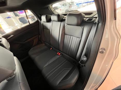 VOLKSWAGEN T-Cross 1.4 4P 250 TSI FLEX HIGHLINE AUTOMTICO, Foto 6