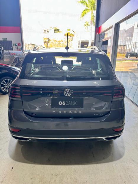 VOLKSWAGEN T-Cross 1.4 4P 250 TSI FLEX HIGHLINE AUTOMTICO, Foto 6