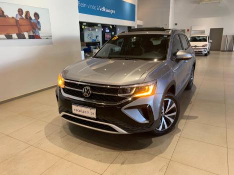 VOLKSWAGEN Taos 1.4 16V 4P FLEX 250 TSI HIGHLINE AUTOMTICO, Foto 3
