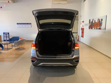 VOLKSWAGEN Taos 1.4 16V 4P FLEX 250 TSI HIGHLINE AUTOMTICO, Foto 13