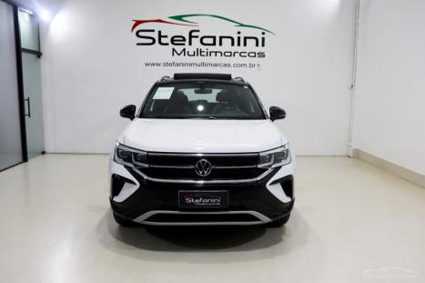 VOLKSWAGEN Taos 1.4 16V 4P FLEX 250 TSI HIGHLINE AUTOMTICO, Foto 2
