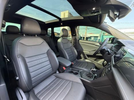 VOLKSWAGEN Taos 1.4 16V 4P FLEX 250 TSI HIGHLINE AUTOMTICO, Foto 13