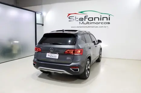VOLKSWAGEN Taos 1.4 16V 4P FLEX 250 TSI HIGHLINE AUTOMTICO, Foto 12