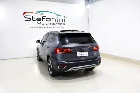 VOLKSWAGEN Taos 1.4 16V 4P FLEX 250 TSI HIGHLINE AUTOMTICO, Foto 14