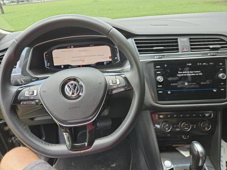 VOLKSWAGEN Tiguan 1.4 250 TSI TOTAL FLEX ALLSPACE COMFORTLINE TURBO AUTOMTICO TIPTRONIC, Foto 9