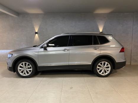 VOLKSWAGEN Tiguan 1.4 250 TSI TOTAL FLEX ALLSPACE COMFORTLINE TURBO AUTOMTICO TIPTRONIC, Foto 1