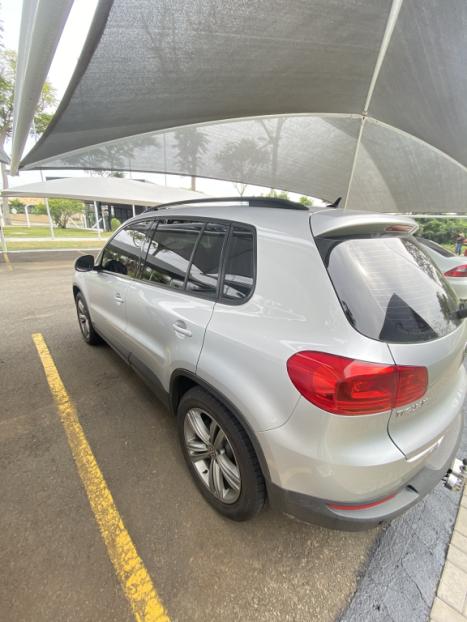 VOLKSWAGEN Tiguan 1.4 16V 4P TSI TURBO DSG AUTOMTICO, Foto 2