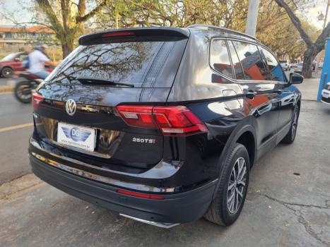 VOLKSWAGEN Tiguan 1.4 250 TSI TOTAL FLEX ALLSPACE TURBO AUTOMTICO TIPTRONIC, Foto 4