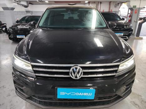 VOLKSWAGEN Tiguan 1.4 250 TSI TOTAL FLEX ALLSPACE COMFORTLINE TURBO AUTOMTICO TIPTRONIC, Foto 2