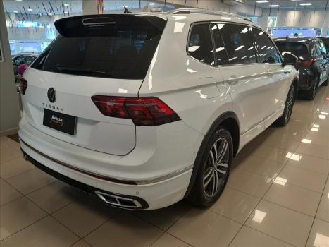 VOLKSWAGEN Tiguan 2.0 16V 4P TSI 300 TURBO R-LINE AUTOMTICO, Foto 4