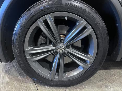 VOLKSWAGEN Tiguan 2.0 16V 4P TSI 350 TURBO R-LINE 4MOTION DSG AUTOMTICO, Foto 11