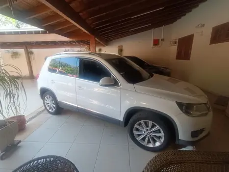 VOLKSWAGEN Tiguan 2.0 16V 4P TSI 4WD TURBO AUTOMTICO, Foto 3