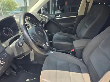 VOLKSWAGEN Tiguan 2.0 16V 4P TSI 4WD TURBO AUTOMTICO, Foto 8