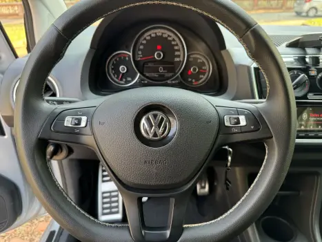 VOLKSWAGEN UP 1.0 4P FLEX 170 TSI CONNECT, Foto 3