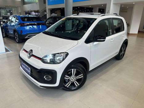 VOLKSWAGEN UP 1.0 4P FLEX 170 TSI XTREME, Foto 3
