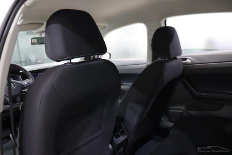VOLKSWAGEN Virtus 1.0 4P 200 TSI FLEX COMFORTLINE AUTOMTICO, Foto 9