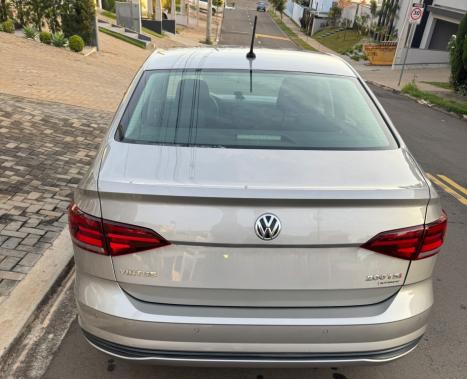VOLKSWAGEN Virtus 1.0 4P 200 TSI FLEX COMFORTLINE AUTOMTICO, Foto 9