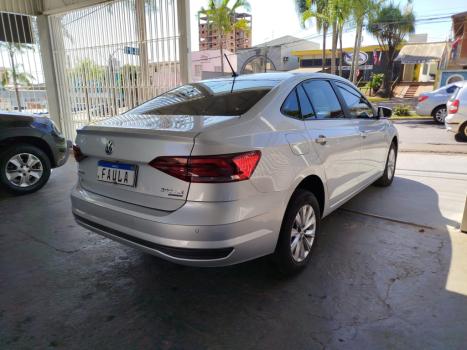 VOLKSWAGEN Virtus 1.0 4P 200 TSI FLEX COMFORTLINE AUTOMTICO, Foto 5