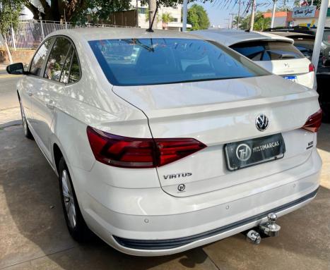 VOLKSWAGEN Virtus 1.6 4P MSI FLEX AUTOMTICO, Foto 4