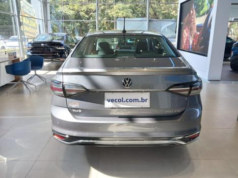 VOLKSWAGEN Virtus 1.0 4P 200 TSI FLEX COMFORTLINE AUTOMTICO, Foto 10