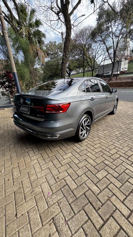 VOLKSWAGEN Virtus 1.0 4P 200 TSI FLEX HIGHLINE AUTOMTICO, Foto 4