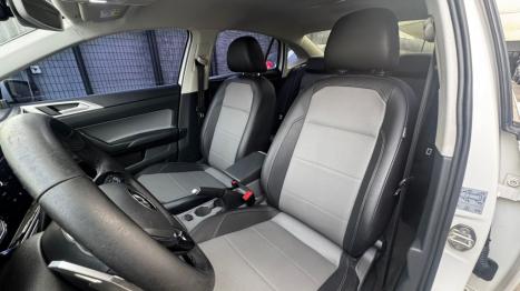 VOLKSWAGEN Virtus 1.0 4P 200 TSI FLEX HIGHLINE AUTOMTICO, Foto 11