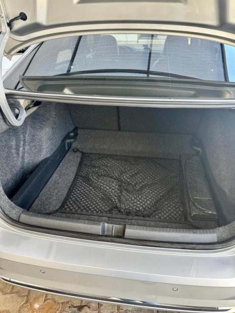 VOLKSWAGEN Virtus 1.0 4P 200 TSI FLEX HIGHLINE AUTOMTICO, Foto 9