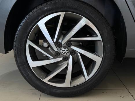 VOLKSWAGEN Virtus 1.0 4P 200 TSI FLEX HIGHLINE AUTOMTICO, Foto 10