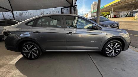 VOLKSWAGEN Virtus 1.0 4P 200 TSI FLEX HIGHLINE AUTOMTICO, Foto 8